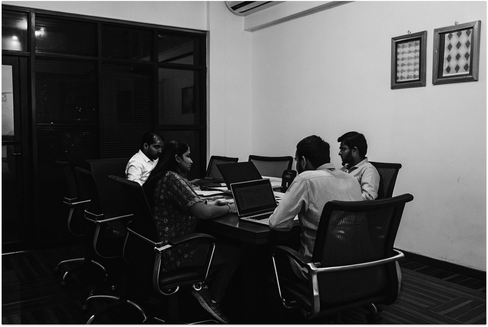 indian-people-meeting-in-a-room-office